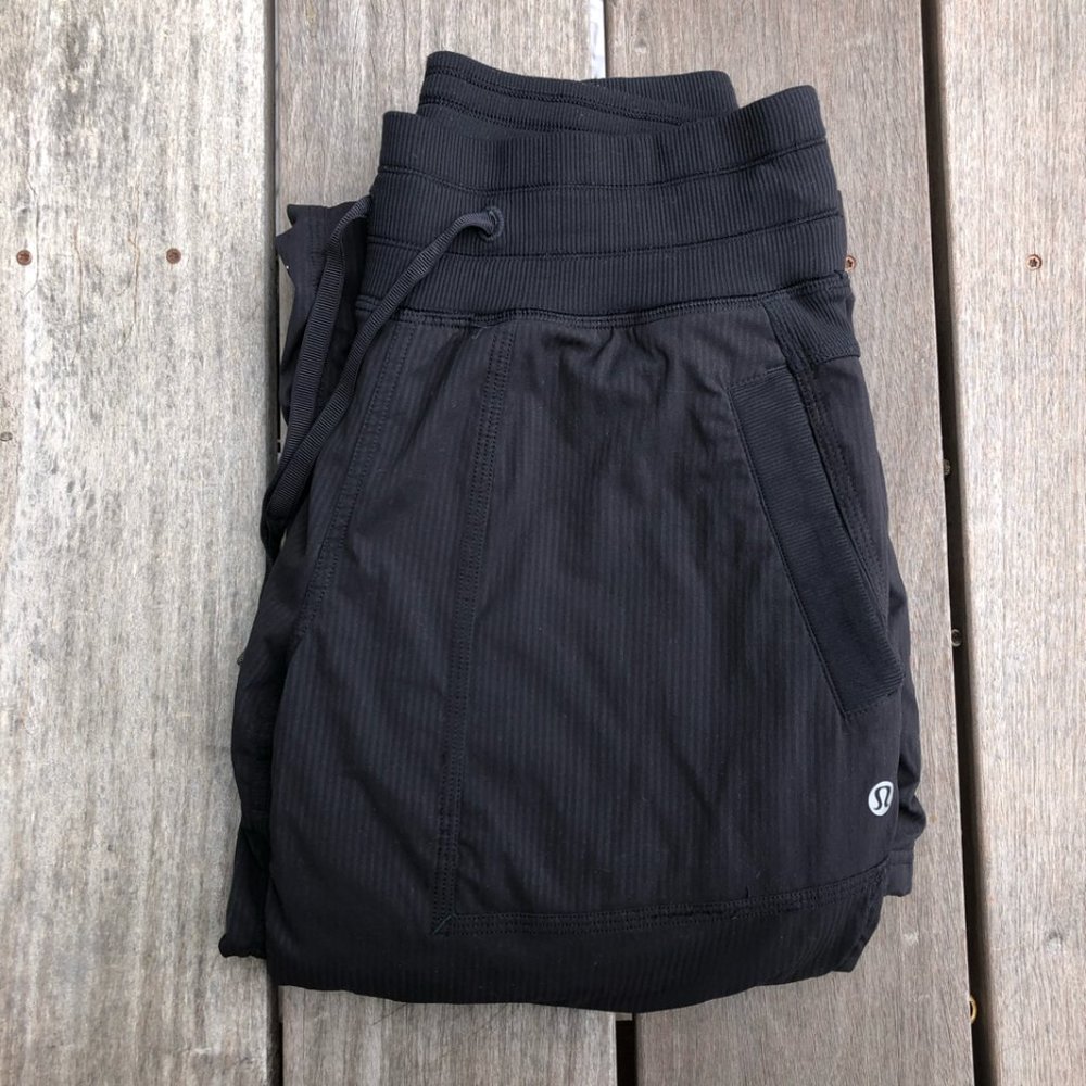Lululemon Dance Studio Pants - black - full length - lined